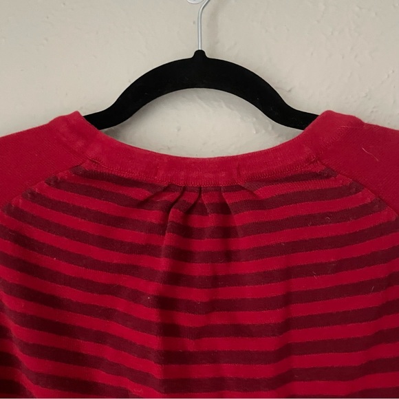 Red Embroidered Vintage Retro Iowa State ISU Sweater with Striped Back - Picture 5 of 7